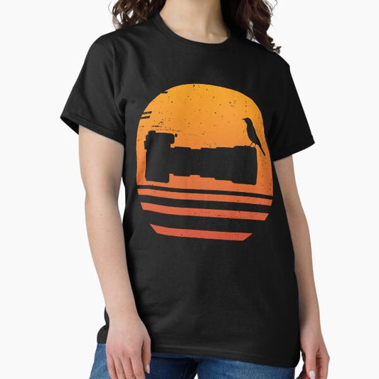 Bird Photographer Camera Vintage Retro T-Shirt