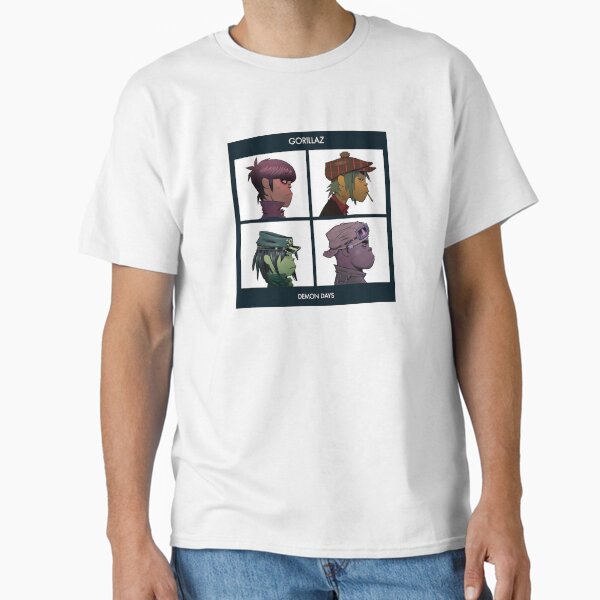 3 twins heads T-Shirt