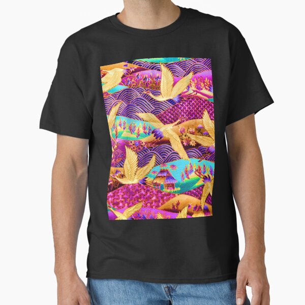 Golden cranes flying T-Shirt