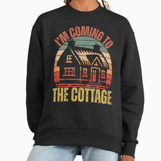 I'm Coming To The Cottage Retro Sunset Romance Sweatshirt