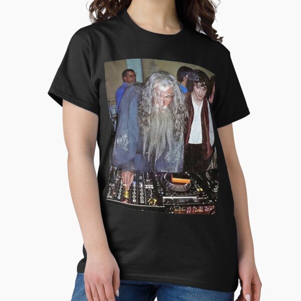 Gandalf DJ with Frodo T-Shirt