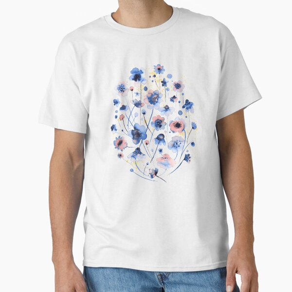 Soft wildflowers painted with ink and watercolor - pastel blue T-Shirt