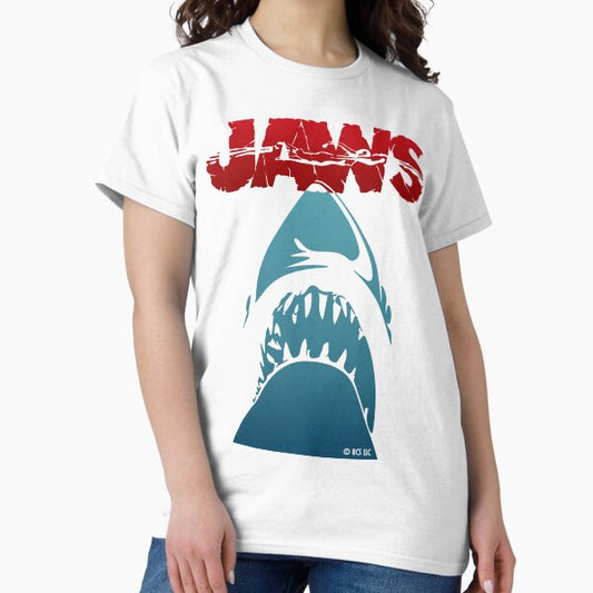 JAWS - GREAT WHITE DANGEROUS SHARK color T-Shirt