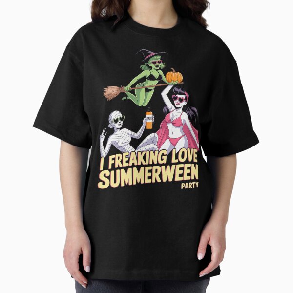 I Freaking Love Summerween, Trendy Spooky Beach T-Shirt