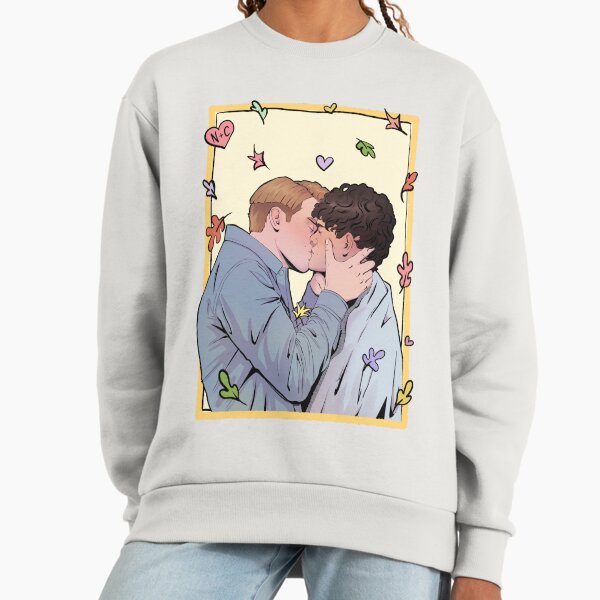 Charlie and Nick kissing | Narlie | Heartstopper Love Sweatshirt