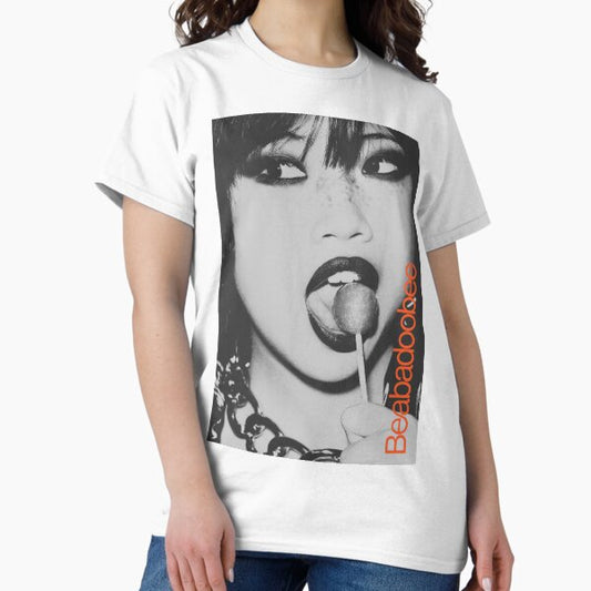 Beabadoobee lollipop T-Shirt
