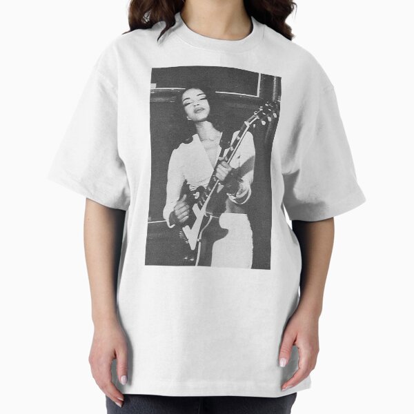 Sade playing the guitar T-Shirt