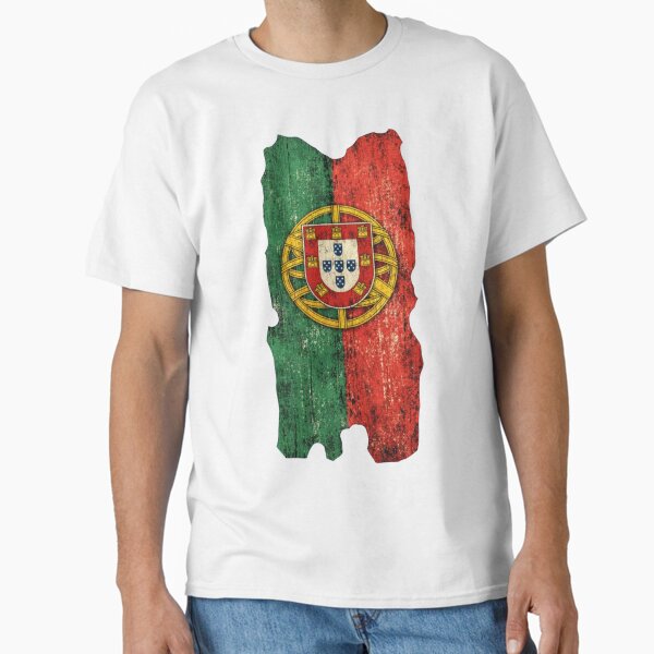 Vintage Portugal Flag Soccer Fan Design T-Shirt