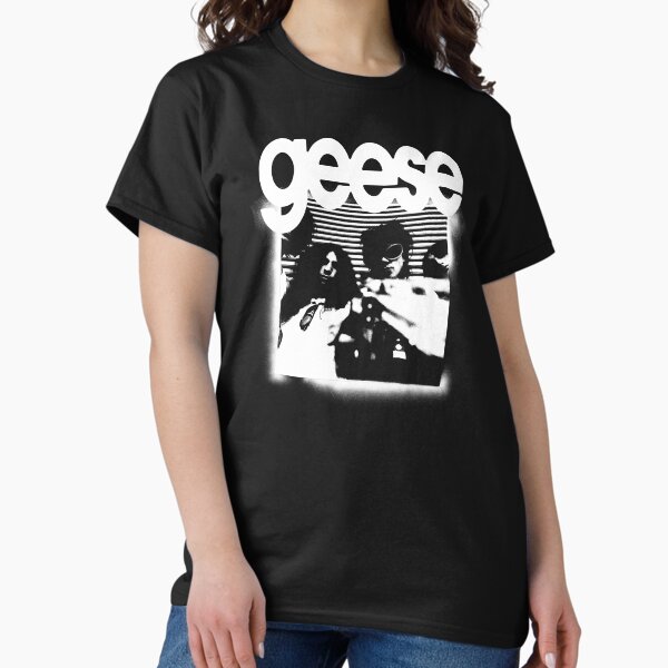 Vintage Sillhouette Indie Band T-Shirt